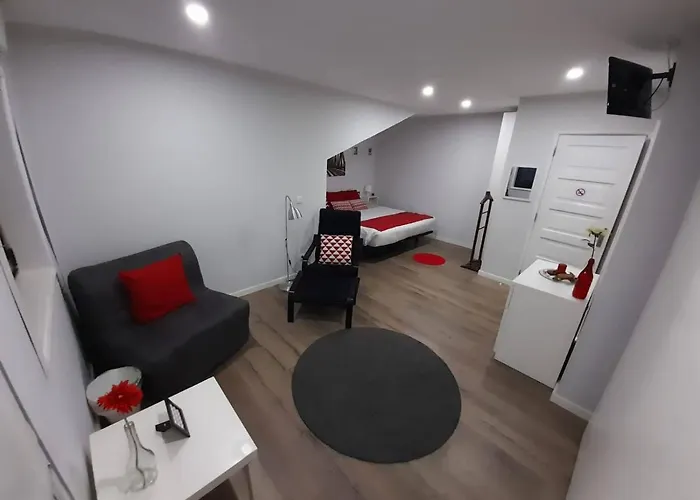 Casa Pirosa2 *